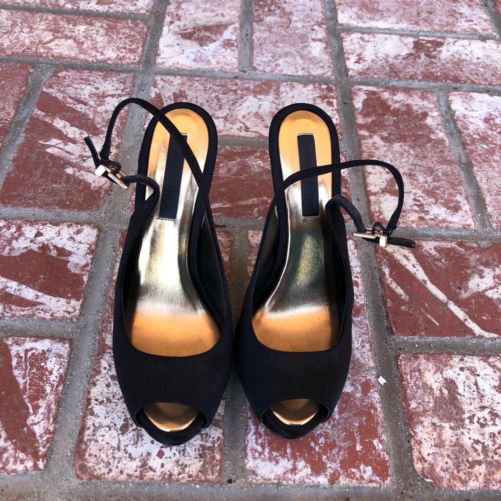 BCBG MAXAZRIA Peep Toe Stiletto